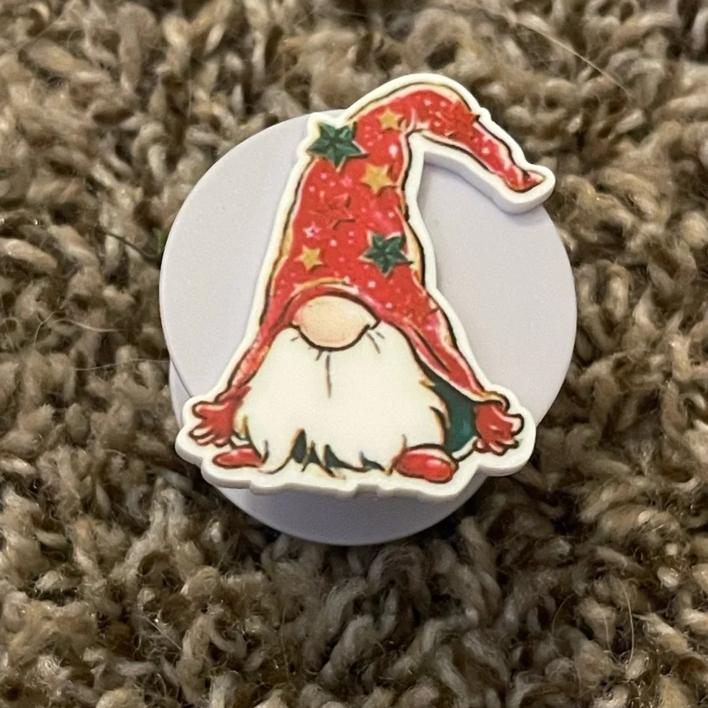 Festive Gnome phone accessory